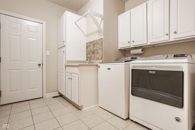 12244 Leewood Court, Noblesville, IN 46060