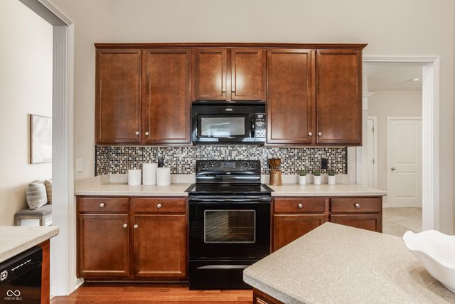 12244 Leewood Court, Noblesville, IN 46060