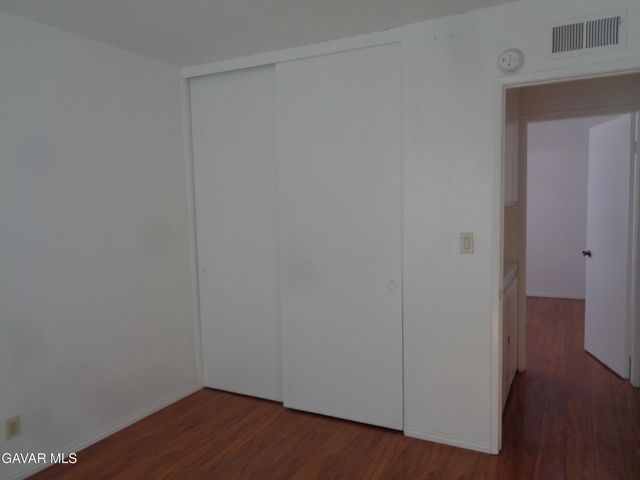 44631 Fenhold Street, Lancaster, CA 93535