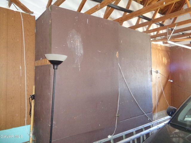 44631 Fenhold Street, Lancaster, CA 93535