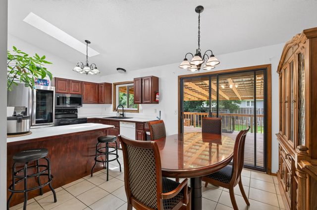 6709 Brunswick Avenue N, Brooklyn Park, MN 55429