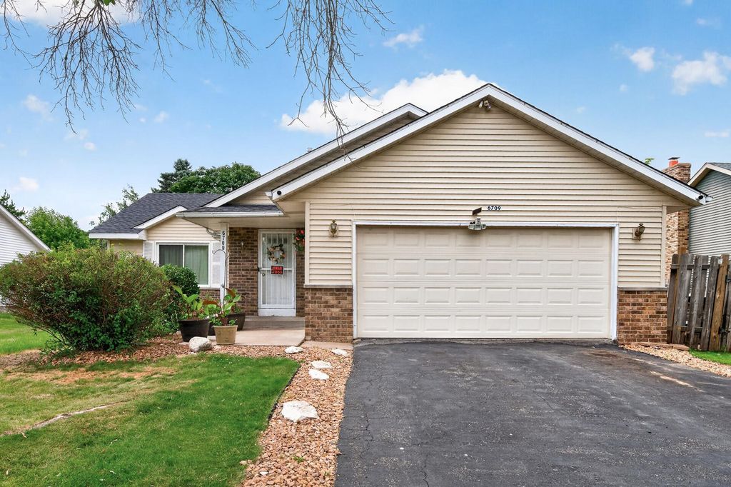 6709 Brunswick Avenue N, Brooklyn Park, MN 55429 — photo 3