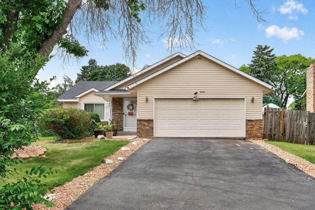 6709 Brunswick Avenue N, Brooklyn Park, MN 55429 — photo 4
