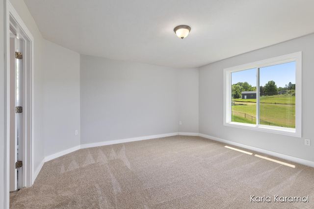 11782 Ridge Water Drive, Sparta, MI 49345