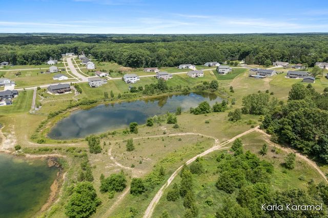 11782 Ridge Water Drive, Sparta, MI 49345