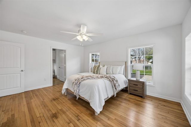 3335 Burlingdell Avenue, Dallas, TX 75211