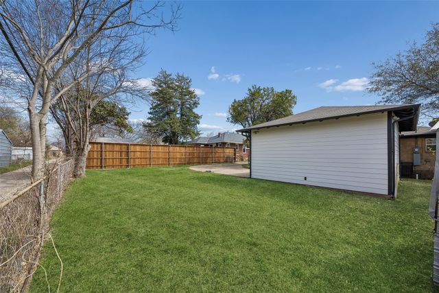 3335 Burlingdell Avenue, Dallas, TX 75211