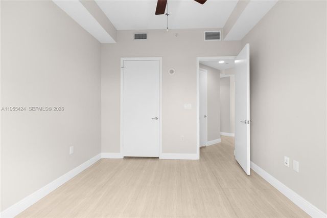 20000 E Country Club Drive 402, Aventura, FL 33180