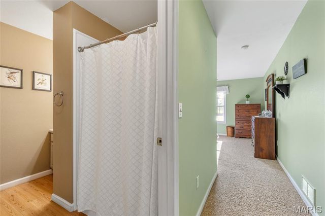 915 Pine Avenue, Warrenton, MO 63383