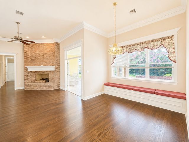 1917 Elmwood Avenue, Corsicana, TX 75110