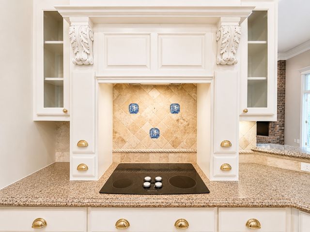 1917 Elmwood Avenue, Corsicana, TX 75110