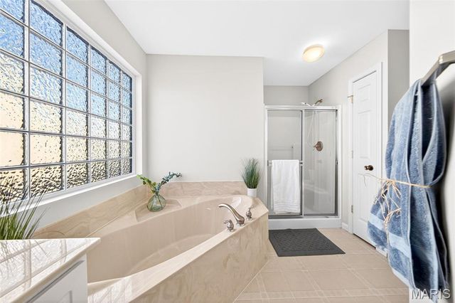 940 Hampshire Heath Drive, Dardenne Prairie, MO 63368