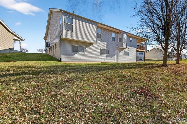 940 Hampshire Heath Drive, Dardenne Prairie, MO 63368