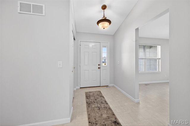 940 Hampshire Heath Drive, Dardenne Prairie, MO 63368