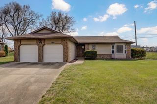 2268 E Parkwood Street, Springfield, MO 65803