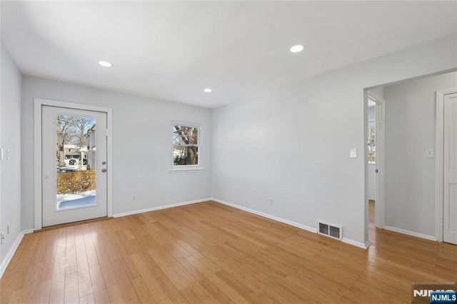 51 Day Avenue, Tenafly, NJ 07670