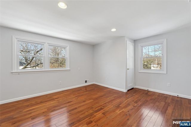 51 Day Avenue, Tenafly, NJ 07670