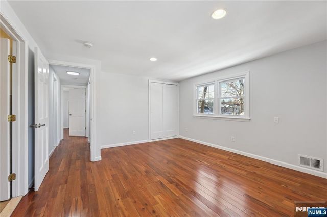 51 Day Avenue, Tenafly, NJ 07670