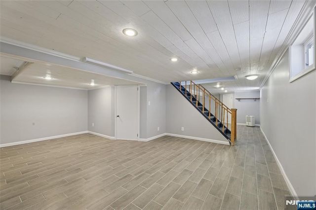 51 Day Avenue, Tenafly, NJ 07670