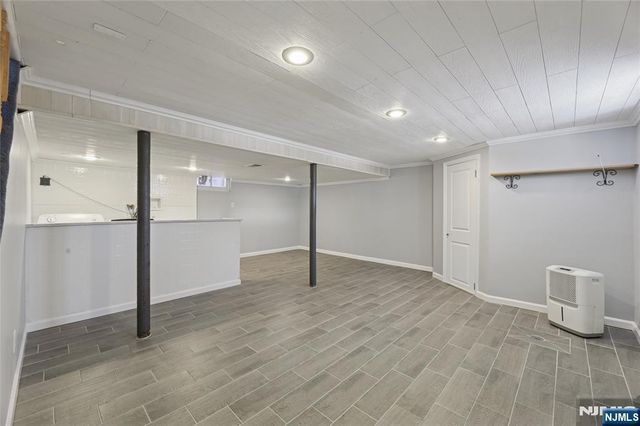 51 Day Avenue, Tenafly, NJ 07670