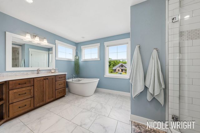 600 Stonehill Court, Georgetown Twp, MI 49418