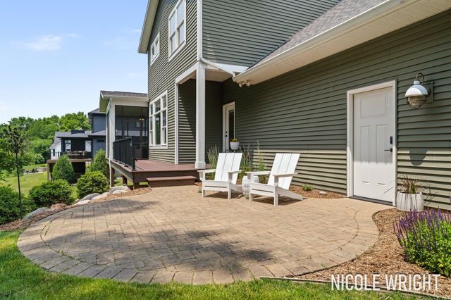 600 Stonehill Court, Georgetown Twp, MI 49418