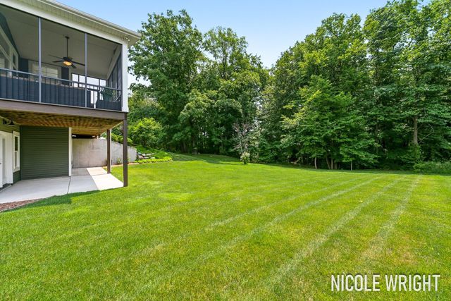 600 Stonehill Court, Georgetown Twp, MI 49418