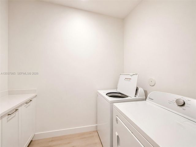 8185 NW 42nd St 8185, Doral, FL 33166
