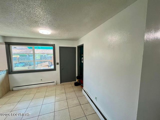 4208 Mcphee Avenue, Anchorage, AK 99508