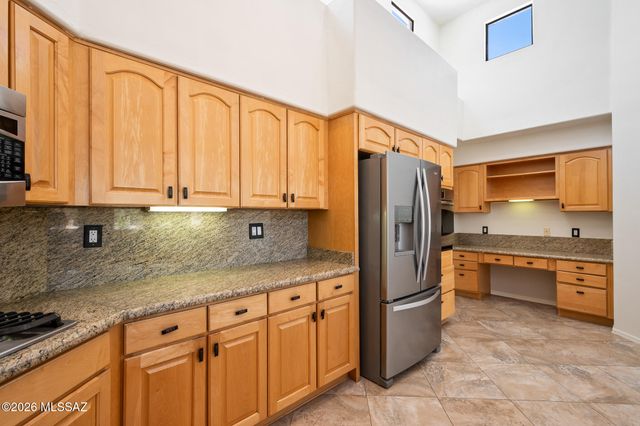 8756 E Bear Paw Place, Tucson, AZ 85749