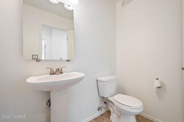 8756 E Bear Paw Place, Tucson, AZ 85749