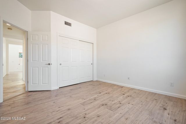 8756 E Bear Paw Place, Tucson, AZ 85749