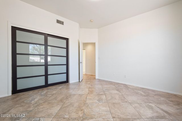 8756 E Bear Paw Place, Tucson, AZ 85749