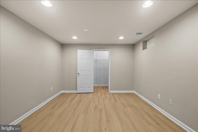 25413 BRADSHAW DR, Chantilly, VA 20152