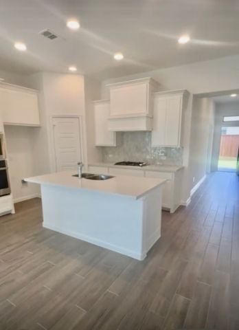 3121 Winecup Way, Little Elm, TX 75068