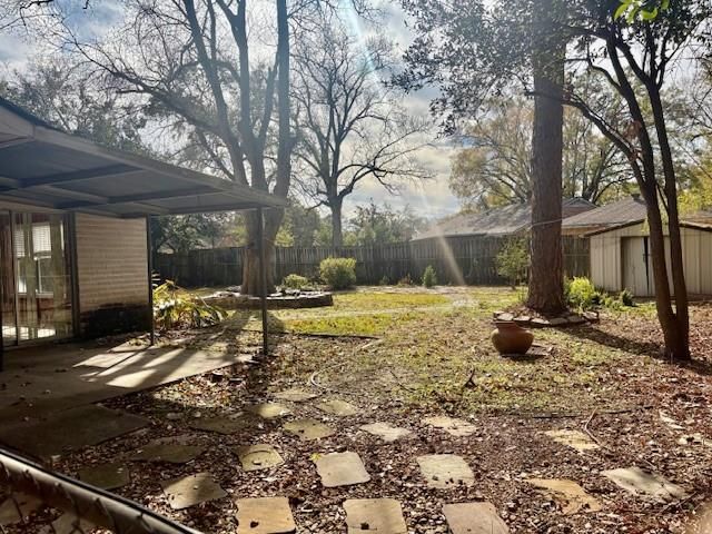 2023 Westlake Road, Houston, TX 77062