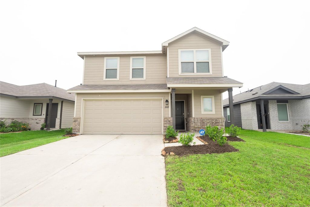 10805 Bird Of Paradise Ln Lane, Houston, TX 77016