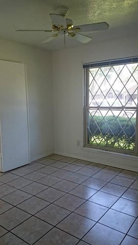 7830 Tejas Street, Baytown, TX 77521