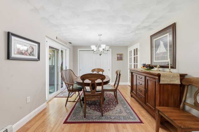 137 Parker Rd, Lancaster, MA 01523