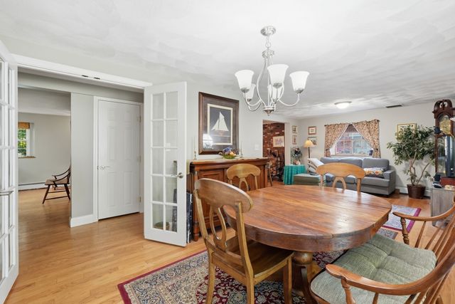 137 Parker Rd, Lancaster, MA 01523
