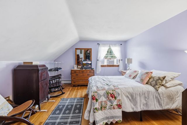 137 Parker Rd, Lancaster, MA 01523
