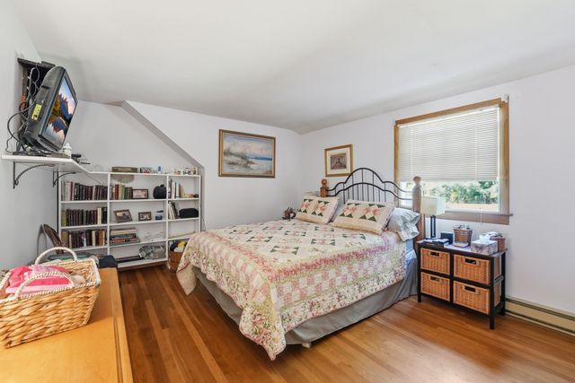 137 Parker Rd, Lancaster, MA 01523
