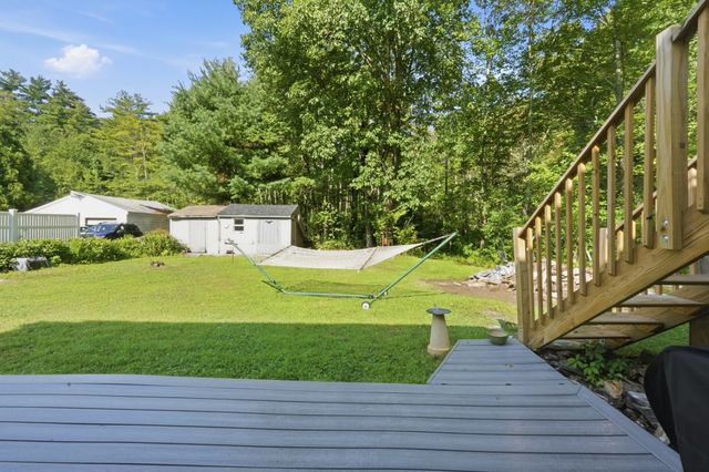 137 Parker Rd, Lancaster, MA 01523