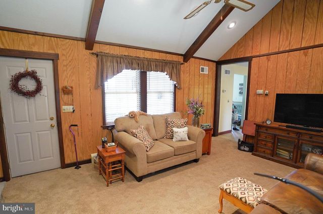 245 MONTCLAIR RD, Gettysburg, PA 17325