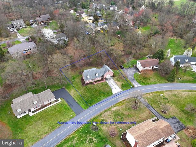 245 MONTCLAIR RD, Gettysburg, PA 17325
