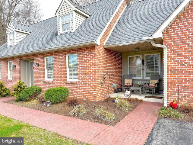 245 MONTCLAIR RD, Gettysburg, PA 17325