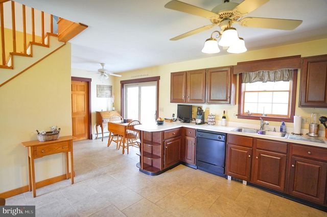 245 MONTCLAIR RD, Gettysburg, PA 17325