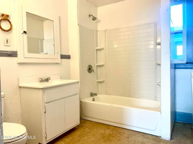 1133 N Blum Street, Toledo, OH 43607