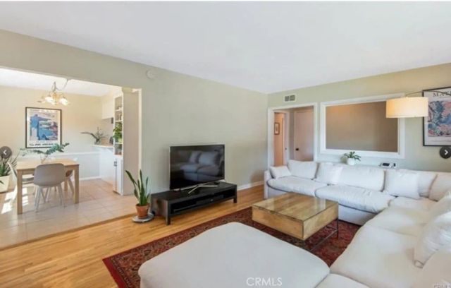 7002 Forbes Avenue, Lake Balboa, CA 91406