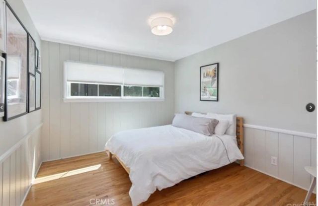 7002 Forbes Avenue, Lake Balboa, CA 91406